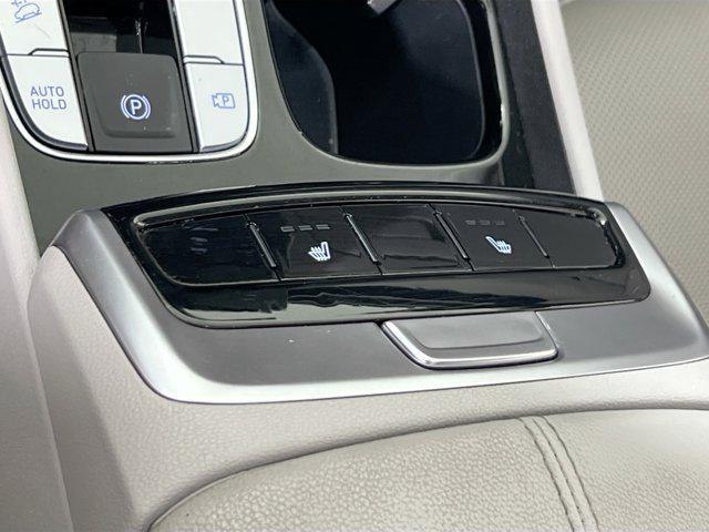Photo of 2023 Phantom Black Hyundai TUCSON