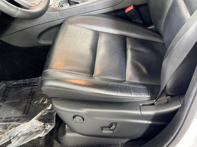 Photo of 2022 Bright White Clearcoat Jeep Grand Cherokee