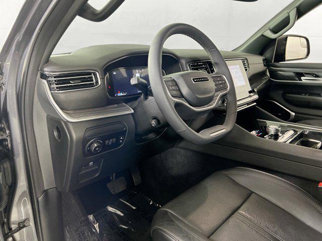 Photo of 2022 Baltic Gray Metallic Clearcoat Jeep Wagoneer