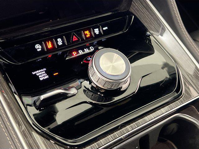 Photo of 2022 Baltic Gray Metallic Clearcoat Jeep Wagoneer