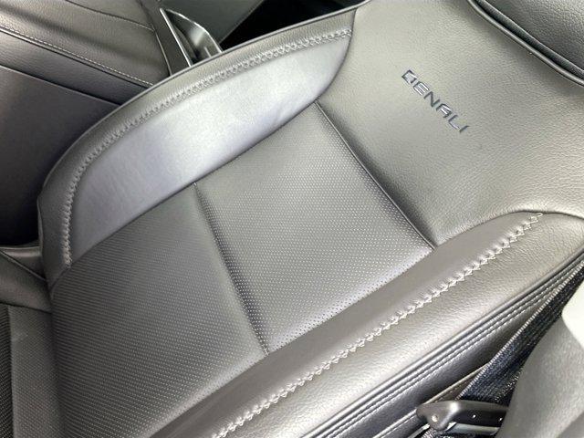 Photo of 2023 White Frost Tricoat GMC Sierra 1500
