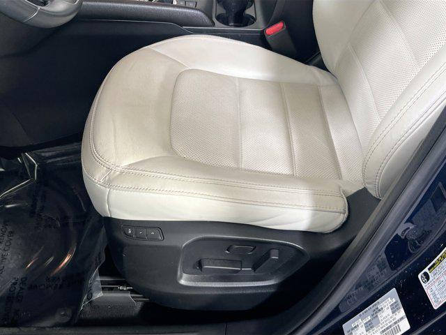 Photo of 2023 Deep Crystal Blue Mica Mazda CX-5