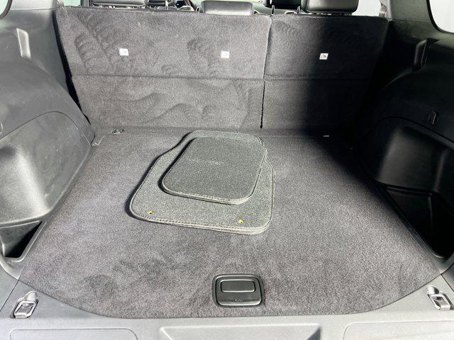 Photo of 2021 Billet Silver Metallic Clearcoat Jeep Grand Cherokee