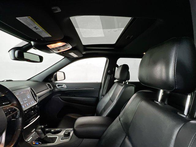 Photo of 2021 Billet Silver Metallic Clearcoat Jeep Grand Cherokee