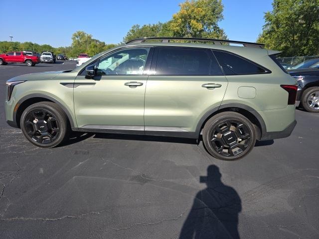 Photo of 2024 Jungle Green Kia Sorento