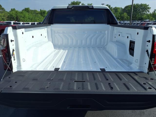 Photo of 2026 Summit White Chevrolet Silverado EV