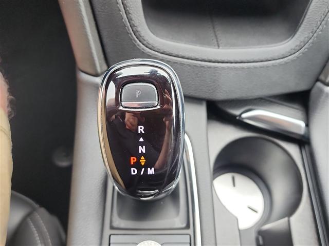 Photo of 2023 Wilder Metallic Cadillac XT6