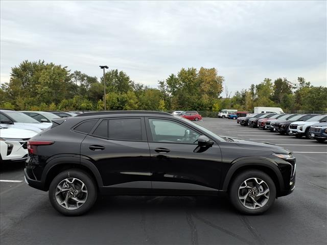 Photo of 2026 Mosaic Black Metallic Chevrolet Trax