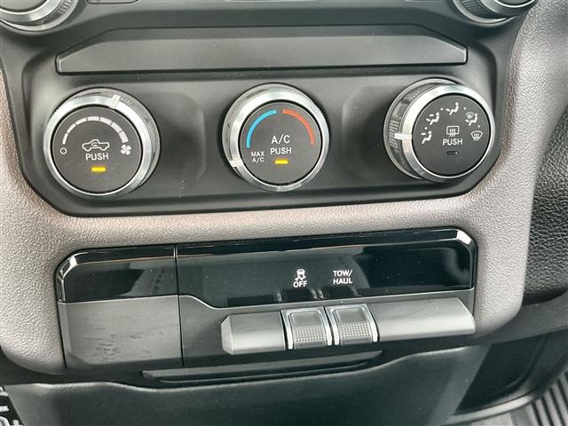 Photo of 2022 Patriot Blue Pearlcoat RAM 1500