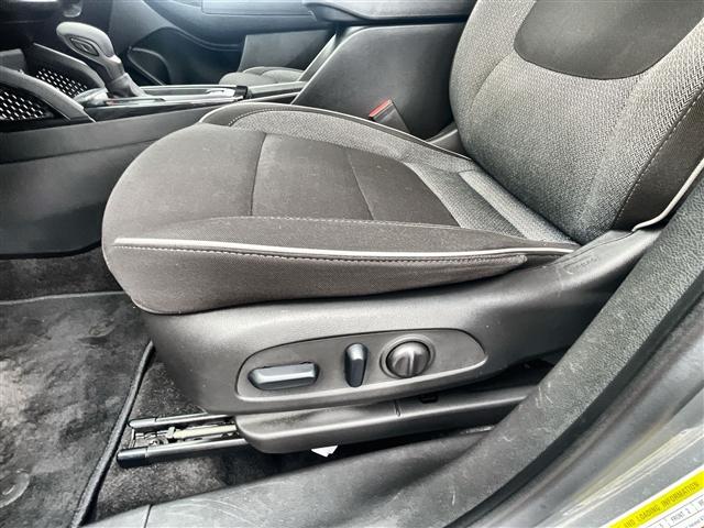 Photo of 2023 Sterling Gray Metallic Chevrolet Trailblazer