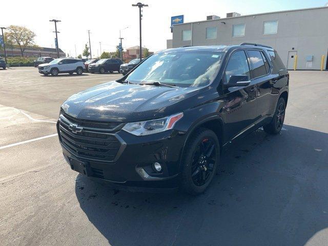 Photo of 2021 Mosaic Black Metallic Chevrolet Traverse