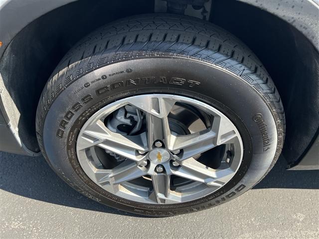 Photo of 2023 Summit White Chevrolet Blazer