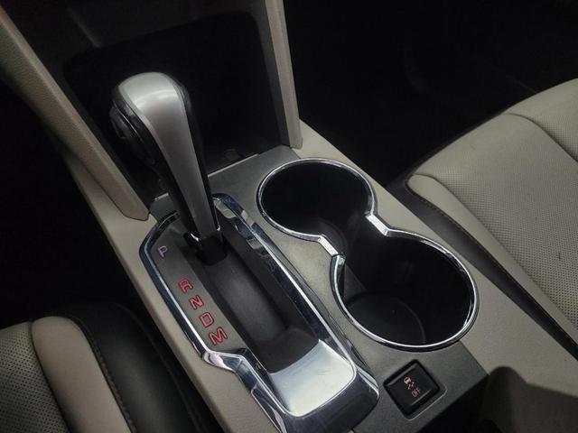 Photo of 2015 Summit White GMC Terrain