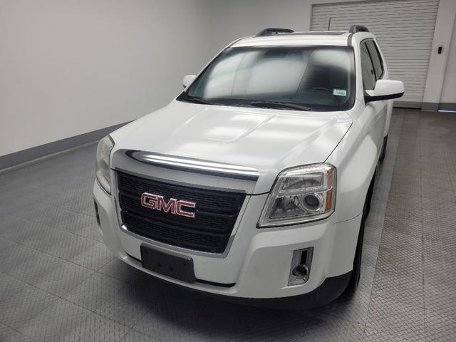 Photo of 2015 Summit White GMC Terrain