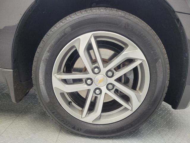 Photo of 2016 Black Chevrolet Equinox