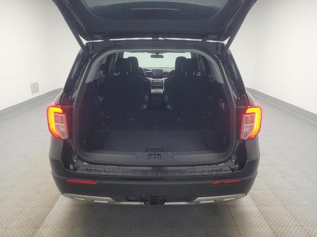Photo of 2020 Agate Black Metallic Ford Explorer