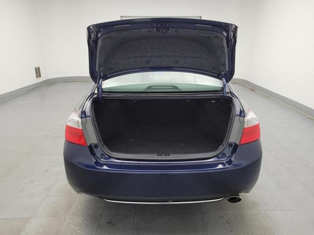 Photo of 2015 Obsidian Blue Pearl Honda Accord