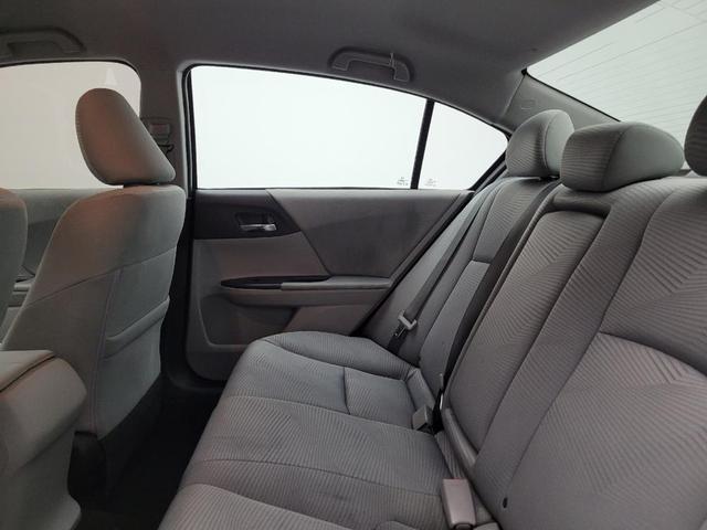 Photo of 2015 Obsidian Blue Pearl Honda Accord