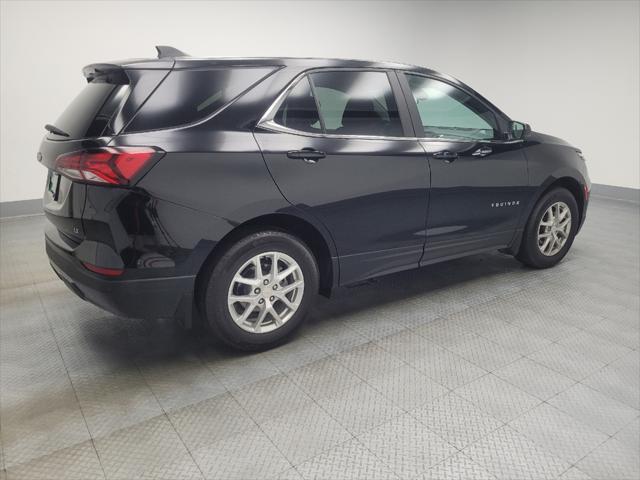 Photo of 2023 Mosaic Black Metallic Chevrolet Equinox