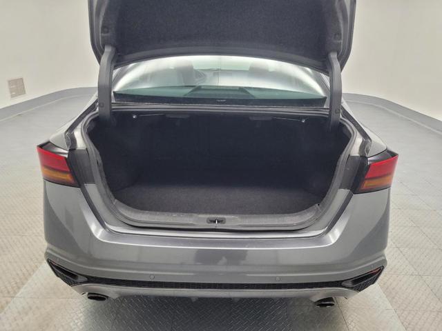 Photo of 2019 Gun Metallic Nissan Altima