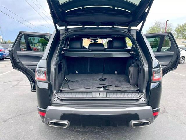Photo of 2018 Black Land Rover Range Rover Sport