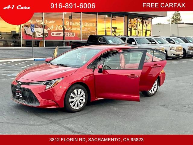 Photo of 2020 Maroon Toyota Corolla
