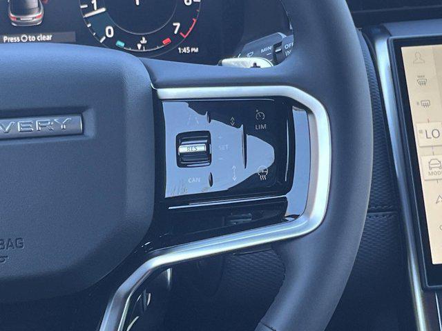 Photo of 2025 Eiger Grey Metallic Land Rover Discovery Sport
