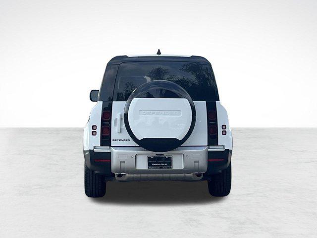 Photo of 2025 Fuji White Land Rover Defender