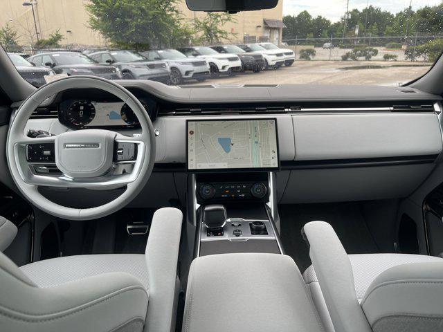 Photo of 2023 Carpathian Grey Premium Metallic Land Rover Range Rover