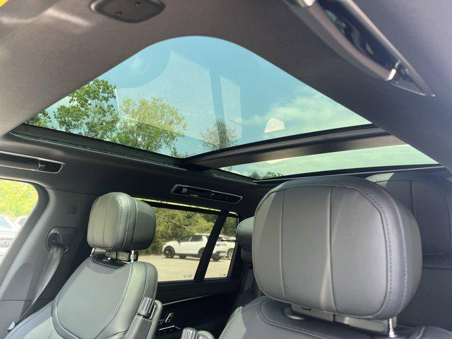 Photo of 2025 Belgravia Green Land Rover Range Rover