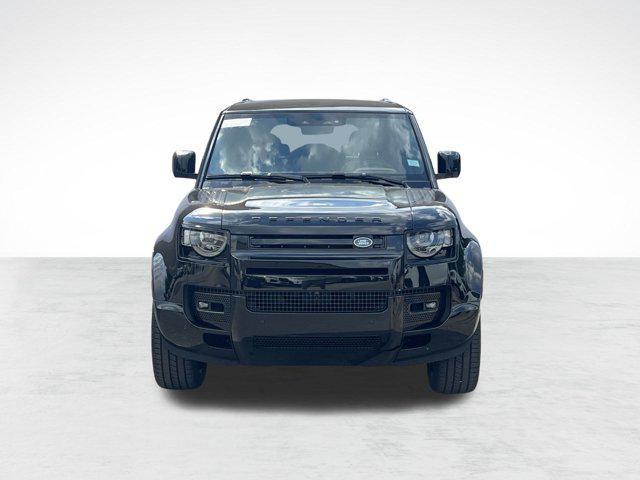 Photo of 2025 Santorini Black Land Rover Defender
