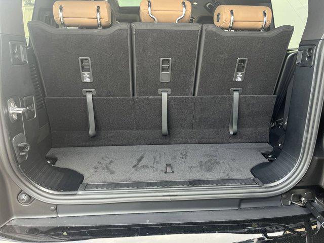 Photo of 2025 Santorini Black Land Rover Defender