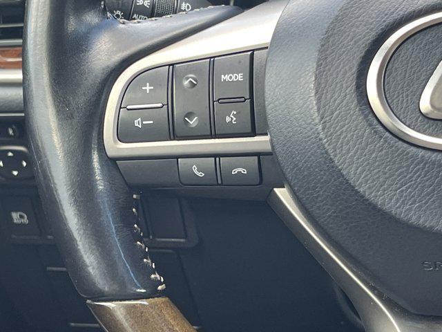 Photo of 2017 Eminent White Pearl Lexus ES 350