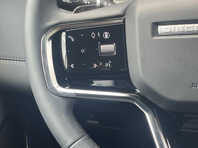 Photo of 2025 Fuji White Land Rover Discovery Sport