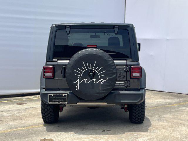 Photo of 2021 Granite Crystal Metallic Clearcoat Jeep Wrangler