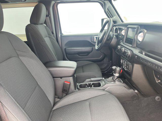 Photo of 2021 Granite Crystal Metallic Clearcoat Jeep Wrangler