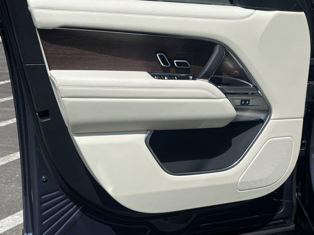 Photo of 2025 Varesine Blue Land Rover Range Rover