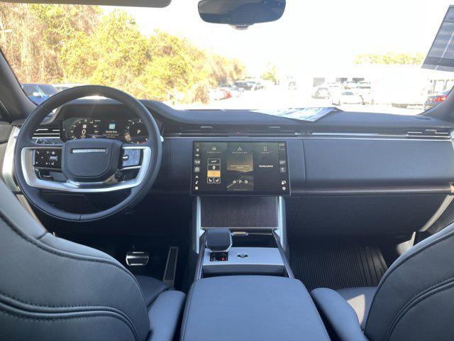 Photo of 2025 Eiger Grey Land Rover Range Rover