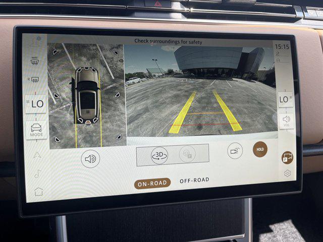 Photo of 2025 Fuji White Land Rover Range Rover