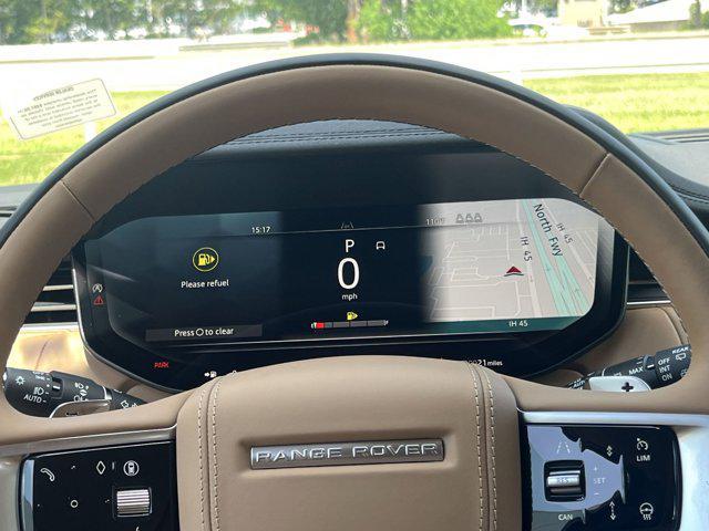 Photo of 2025 Fuji White Land Rover Range Rover