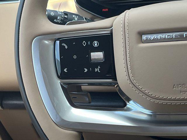 Photo of 2025 Fuji White Land Rover Range Rover