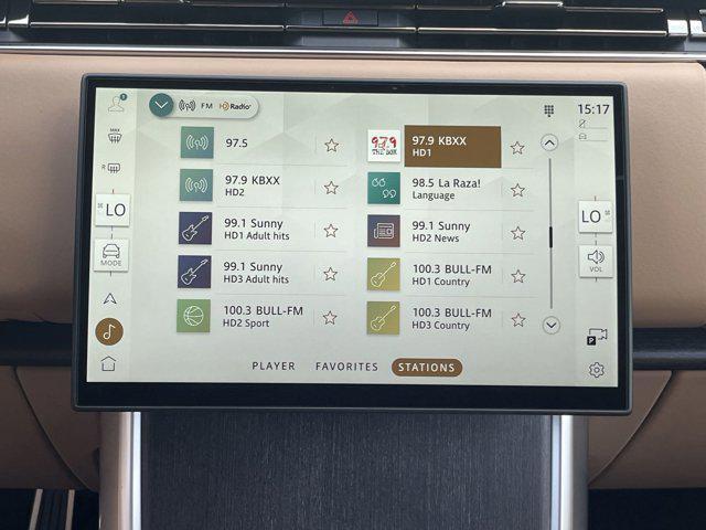 Photo of 2025 Fuji White Land Rover Range Rover