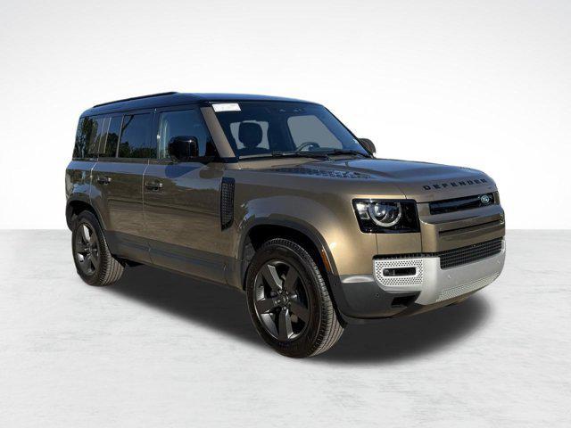Photo of 2025 Gondwana Stone Metallic Land Rover Defender