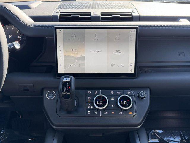 Photo of 2025 Gondwana Stone Metallic Land Rover Defender