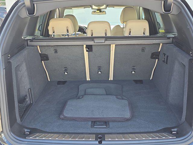 Photo of 2024 Black Sapphire Metallic BMW X3