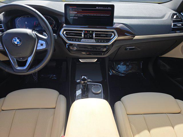 Photo of 2024 Black Sapphire Metallic BMW X3
