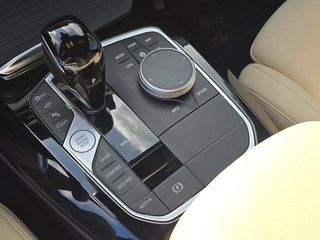 Photo of 2024 Black Sapphire Metallic BMW X3