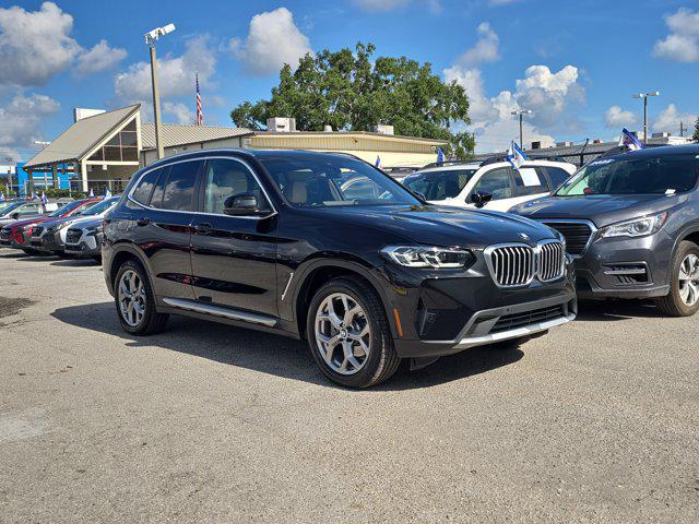 Photo of 2024 Black Sapphire Metallic BMW X3