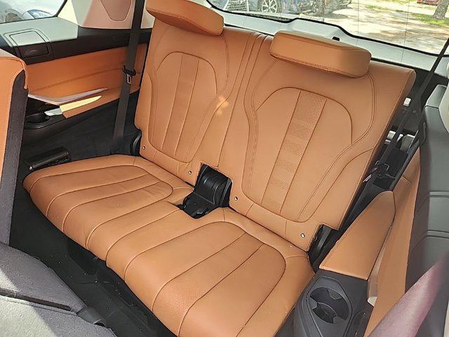 Photo of 2019 Phytonic Blue Metallic BMW X7