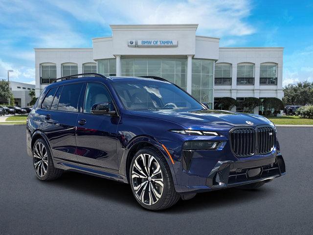 2023 BMW X7